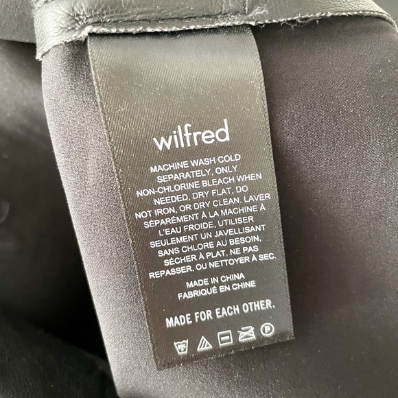 Wilfred Vegan Leather Mini Skirt - Picture 6 of 10